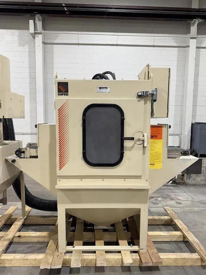 Like new 2014 Empire IL-885