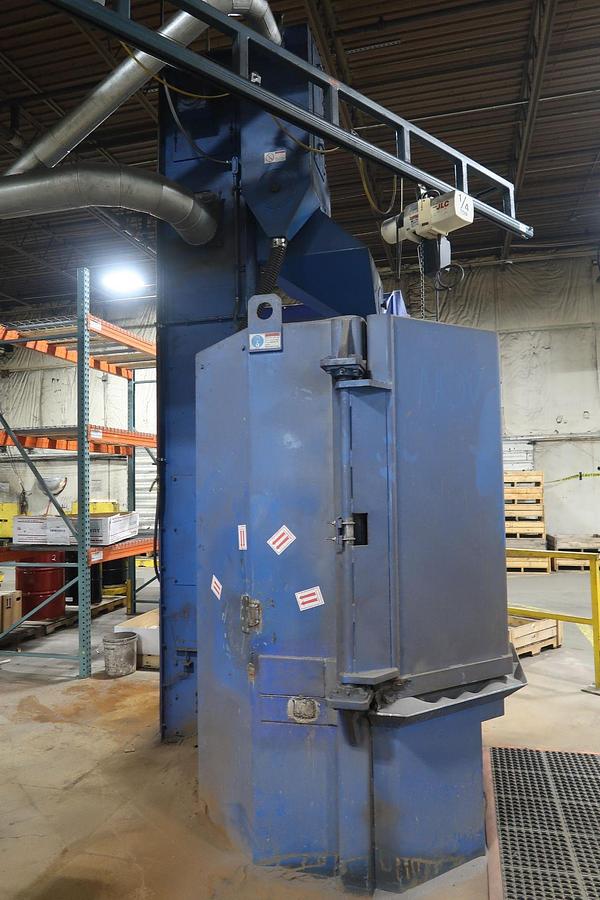 Like new 2012 Wheelabrator 48" Fixed Table