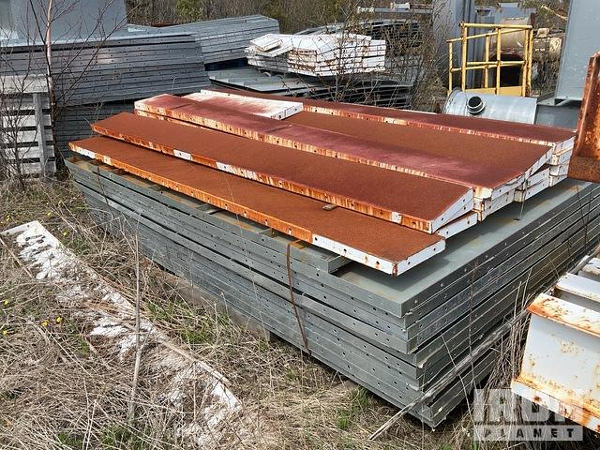 Excellent 2010 Col-Met 120' Long Blast Room