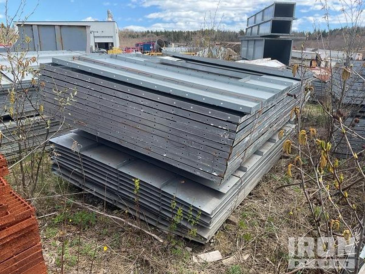 Excellent 2010 Col-Met 120' Long Blast Room