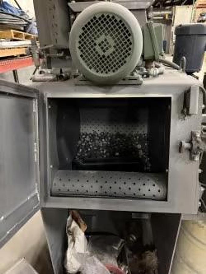 Like new 2017 Cardinal Nifty-150