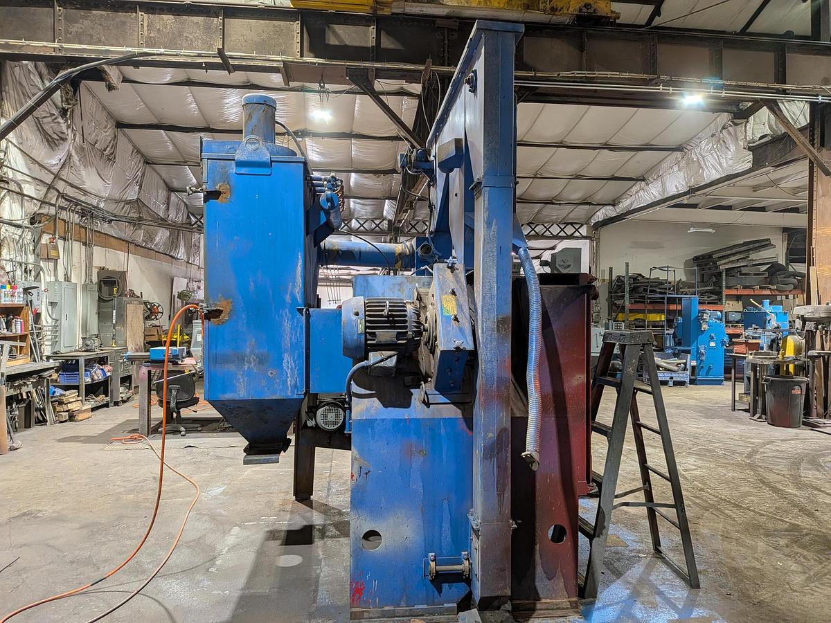 Like new Goff 48" Fixed Table