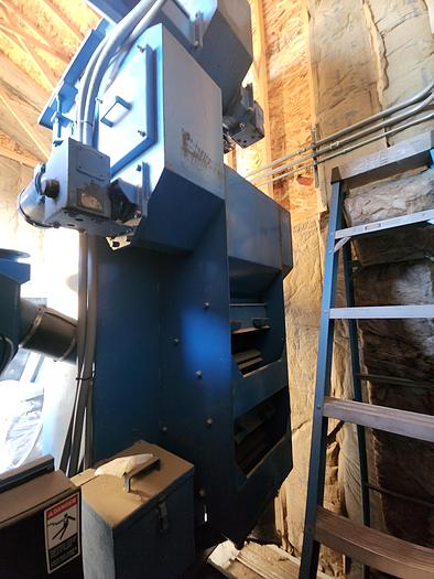 Like new 2010 Goff 2460