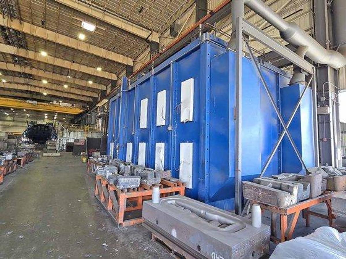 Like new 2016 Wheelabrator ABM 16' x 15' x 30 Blast Room