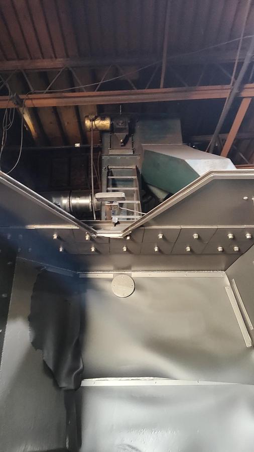 Very good Bronco 72" Table