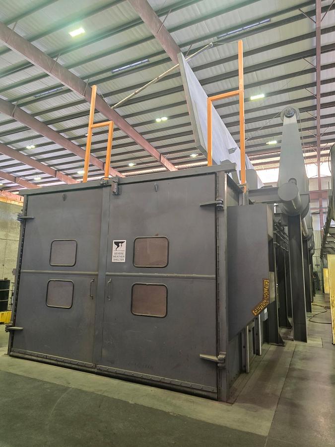 Excellent 2008 GFS Global Finishing Systems Blast Room/Paint Room