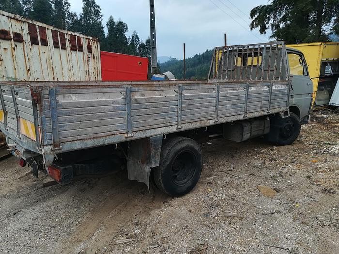 Usado 1984 Toyota  Dyna BU 30 300