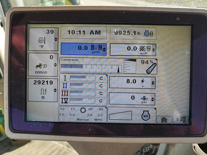 Used 2013 John Deere 7200R Tractor w/ IVT