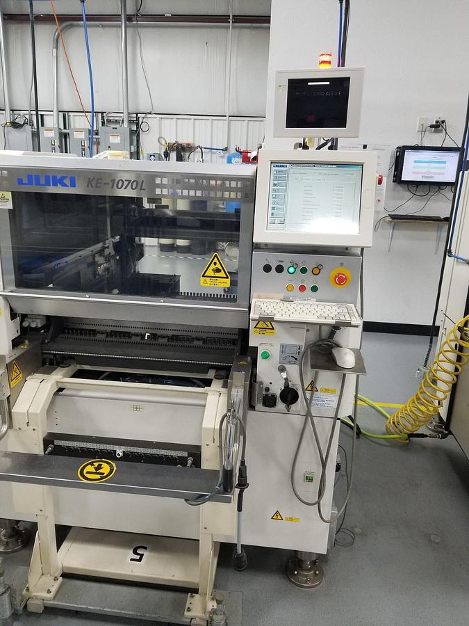Used (SOLD) JUKI KE-1070L PICK AND PLACE MACHINE