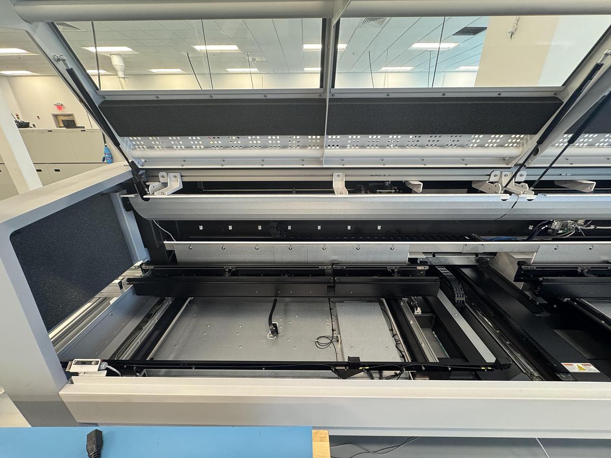 Used 2018 MYCRONIC Pick and Place Machines 2018 Mycronic Mydata MY300LX-15 Pick and Place Machine