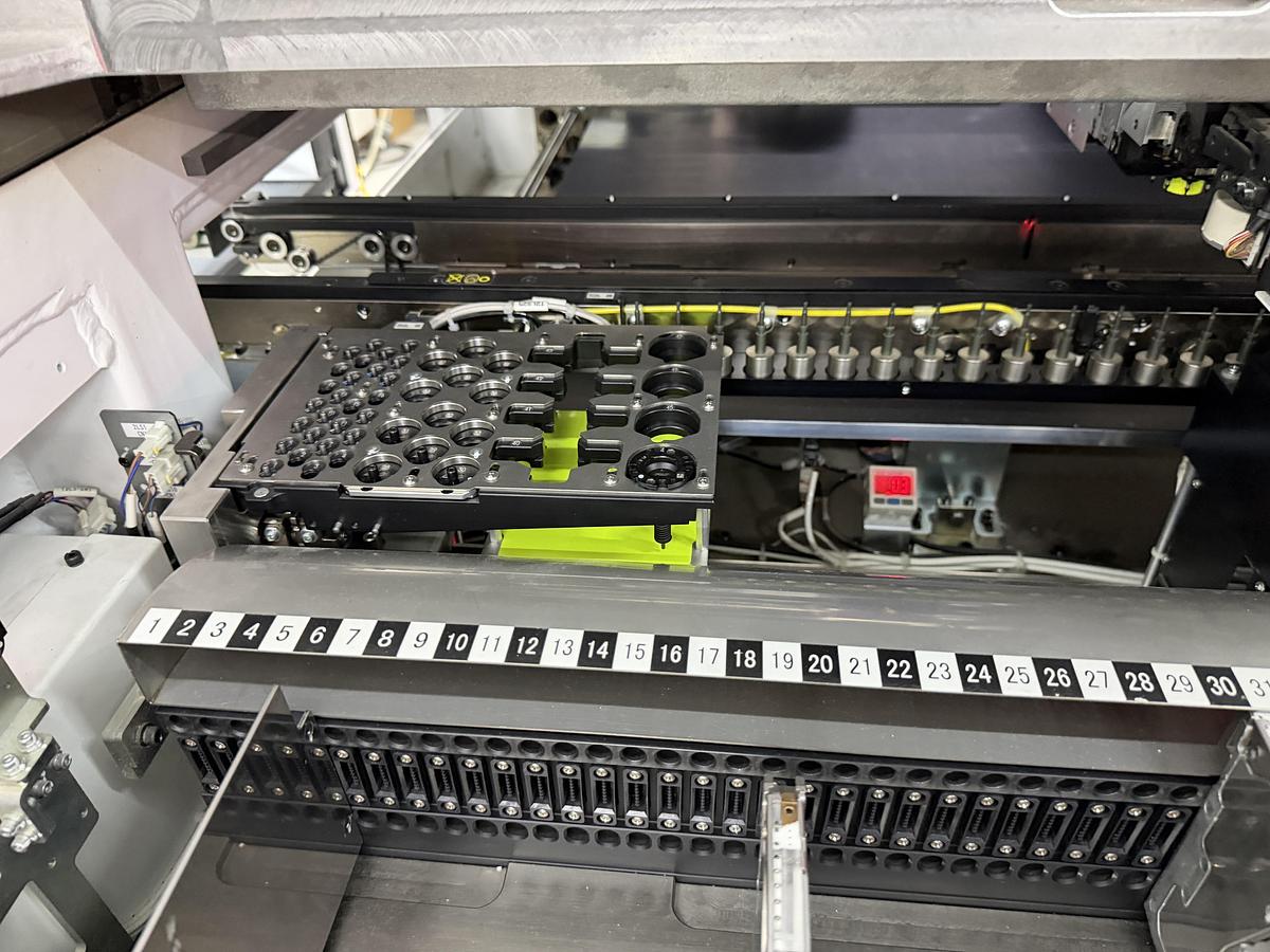 Used 2016 Fuji Aimex IIS Pick and Place Machine