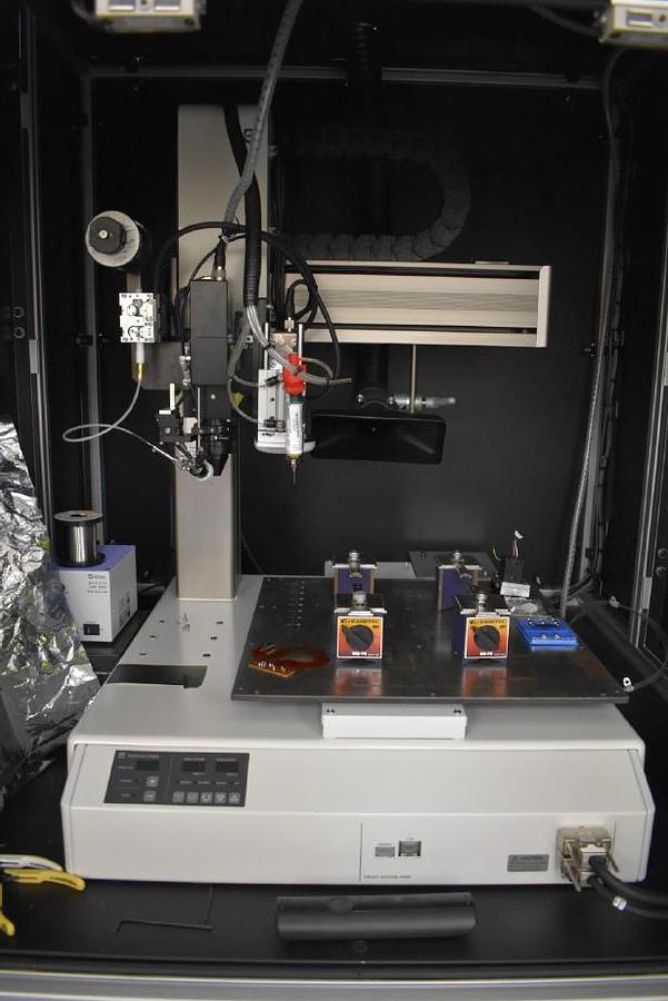 Used (SOLD) Fancort Industries - Japan Unix DF403L Laser Soldering Robot