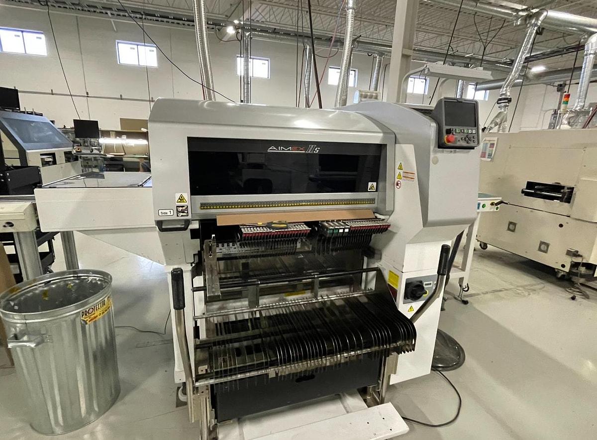 Used (SOLD) 2015 Fuji AIMEX II-s Flexible Placement Platform