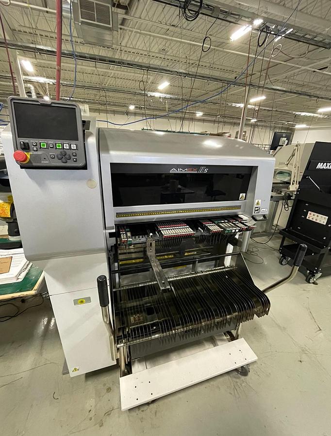 Used (SOLD) 2015 Fuji AIMEX II-s Flexible Placement Platform