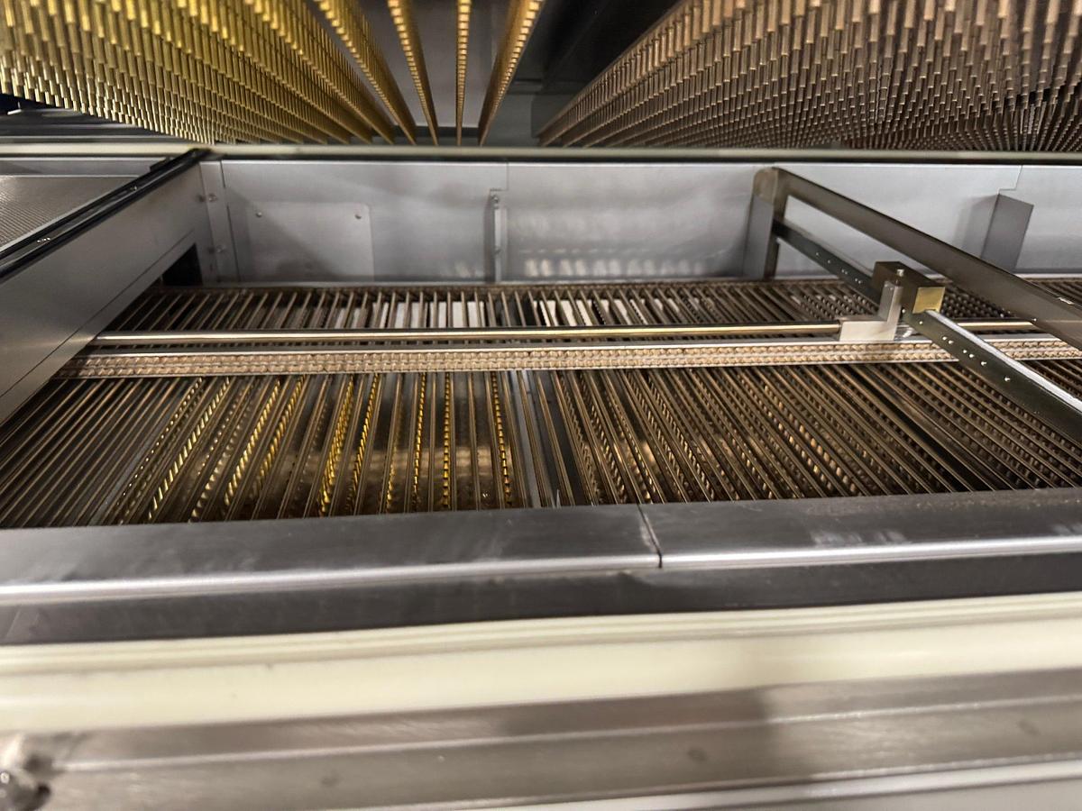 Used (SOLD) 2019 ERSA HOTFLOW 3/20 PCB SOLDER REFLOW OVEN