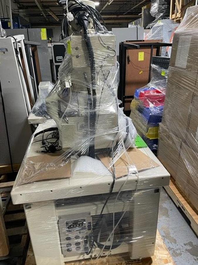 Used (SOLD) Amray 3300 Scanning Electron Microscope
