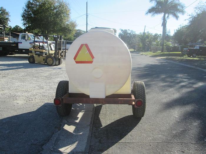 Used 500 Gallon Poly Water Wagon