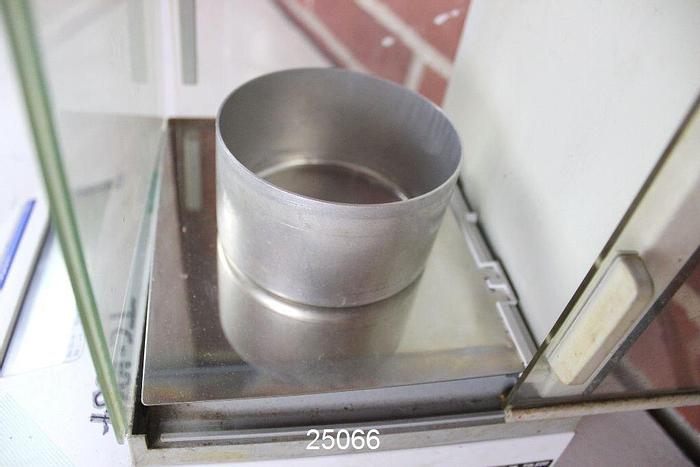 Used Mettler Toledo AB104 Scale Min 10Mg, Max 101 Grams, E=1Mg, D = 0.1 Mg #25066