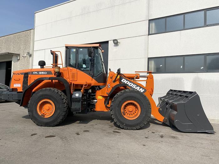 Usato 2014 DOOSAN DL 350-3