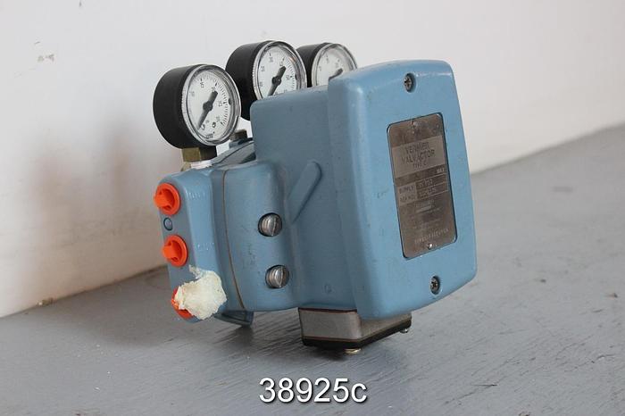 Unused Foxboro C/B0129FR Type C Vernier Valvactor Positioner #38925