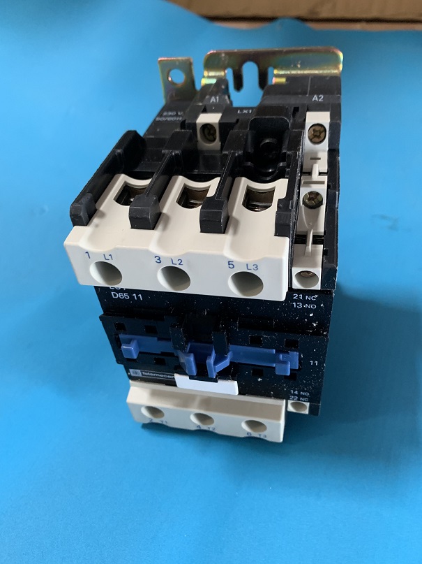Used Telemecanique Contactor LC1-D6511P7