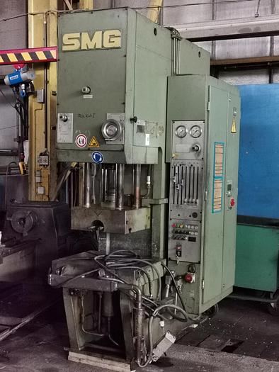 Gebraucht Hydraulische Einständerziehpresse SMG CSZ 63