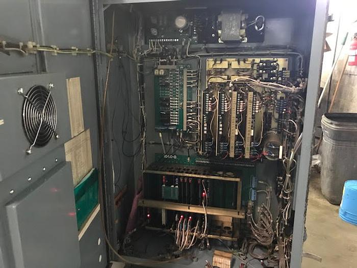 Used 1990 FADAL VMC 4020 with 4th Axis - Video