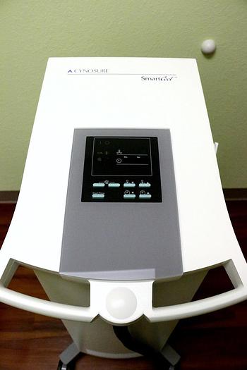 Used Cynosure Apogee Elite Hair removal Laser