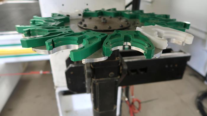 Used 2006 C.R. ONSRUD 122HD18CDH2