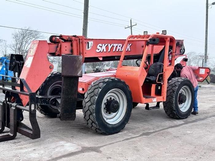 Used 2014 JLG/SKYTRAK 10054 TELEHANDLER
