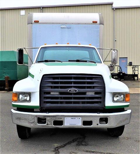 Used 1997 FORD 800