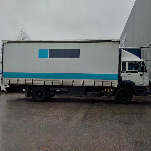 Usado 1992 DAF 2300 Turbo 19 Ton curtainsider truck.