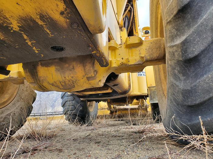 Used John Deere 644C Wheel Loader w/ Hyd Coupler