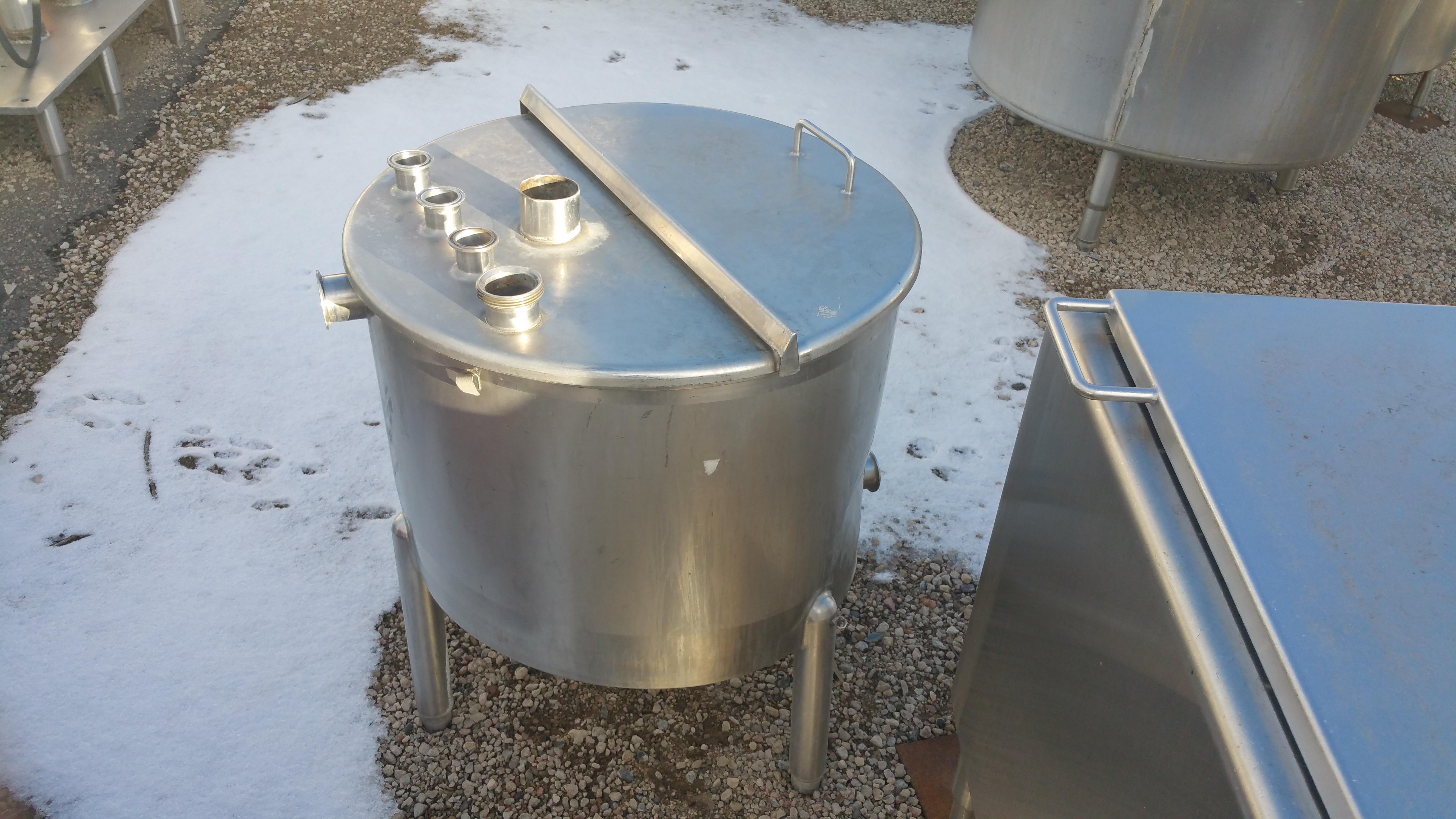 Usado 30 GALLON BALANCE TANK