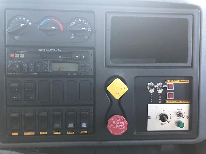 Used 2003 IHC Altec AM 855 Bucket Truck