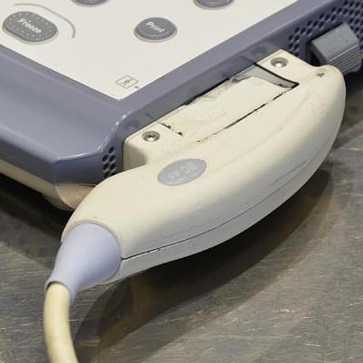 D'occasion ECHOCARDIOGRAPHE GENERAL ELECTRIC VIVID-i AVEC SONDE CARDIAQUE 3S-RS ET SONDE LINÉAIRE 12L-RS