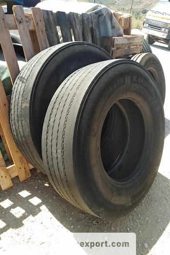 Used 2021 MICHELIN X Multiway 3D 315/80/R22.5 tyres