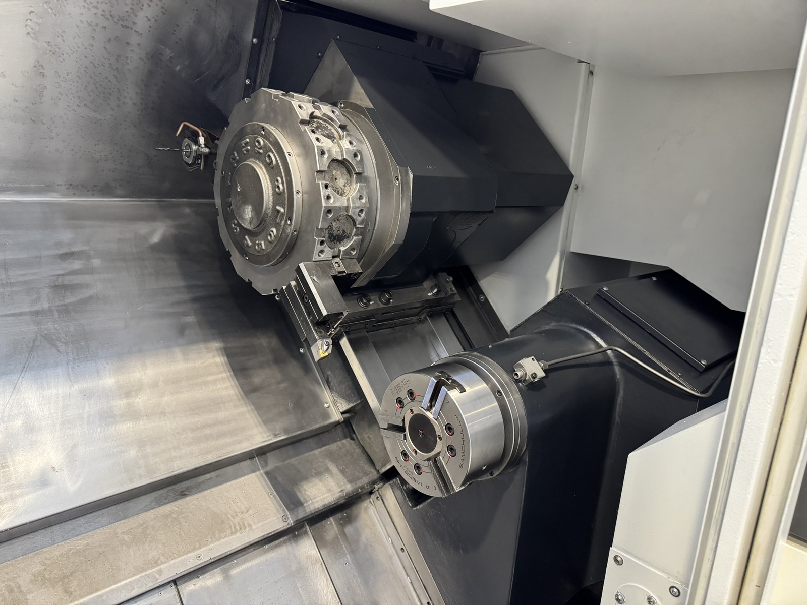 Usato Hyundai WIA L-300/MSA