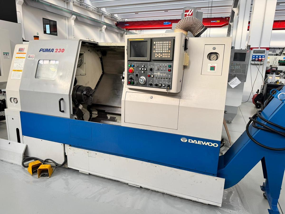 Ricondizionati 2001 Daewoo PUMA 230C