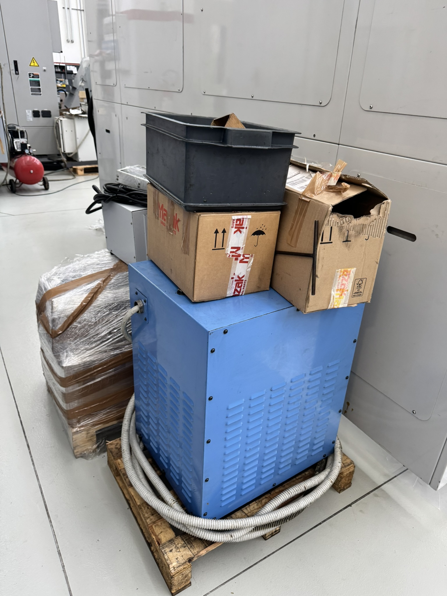 Usato 2001 MAZAK VTC-200C
