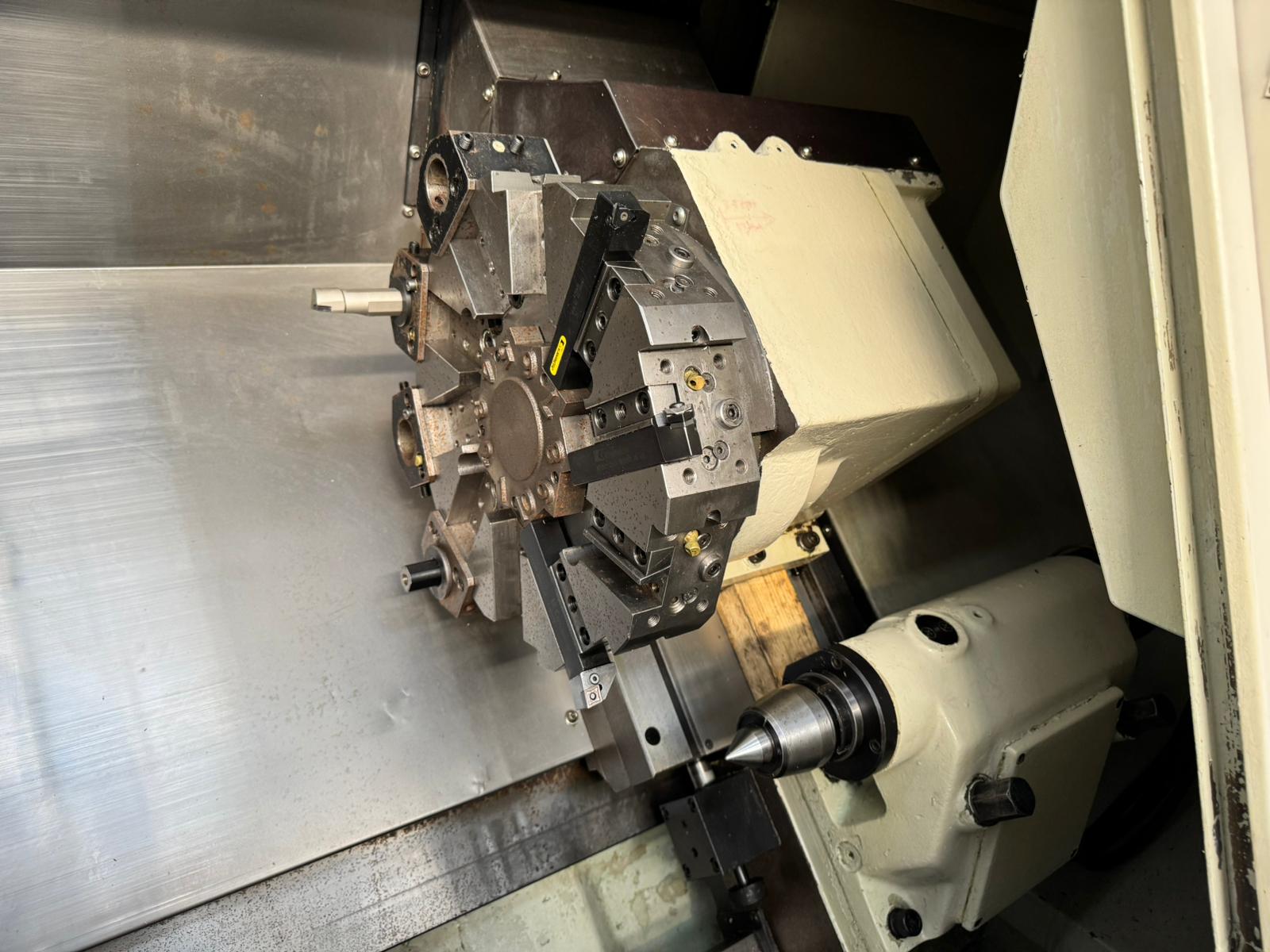 Ricondizionati 2001 Daewoo PUMA 230C