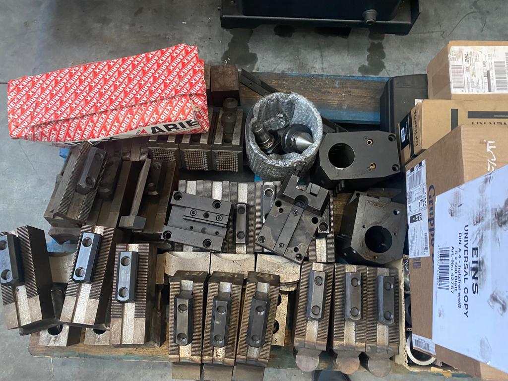 Refurbished 2011 Doosan PUMA 480XLM