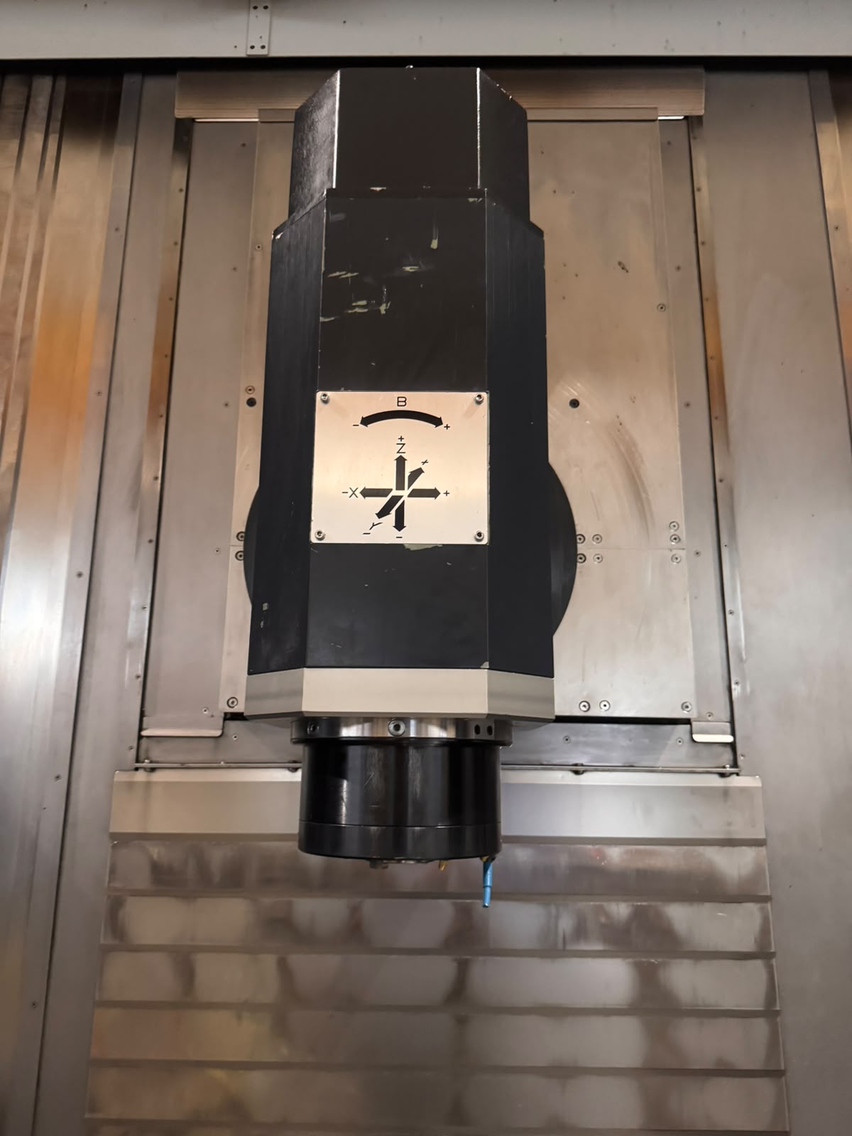 Usato 2016 DOOSAN VCF-850LSR