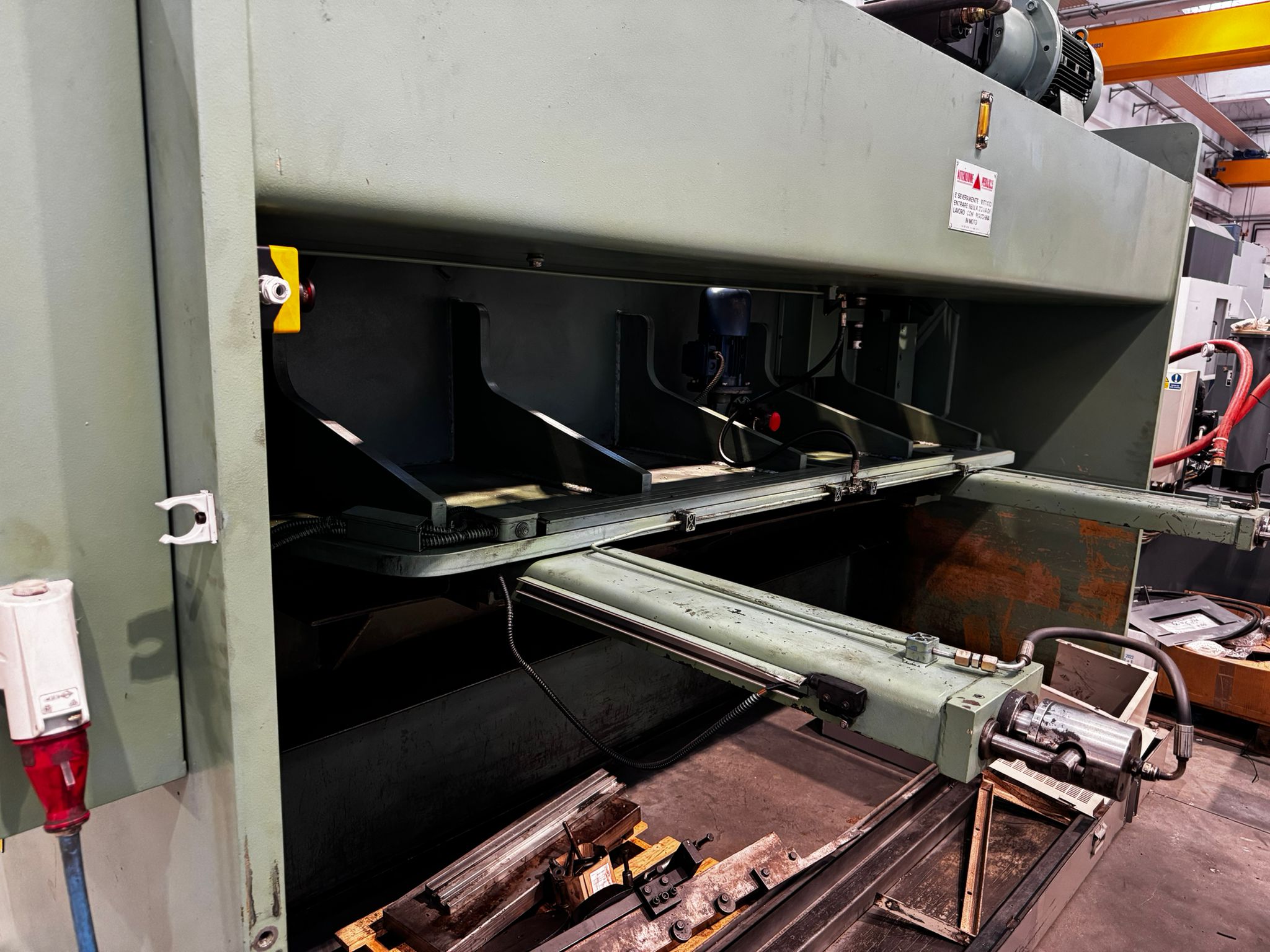 Usato IMAL Cesoia a ghigliottina idraulica CC0S13/12