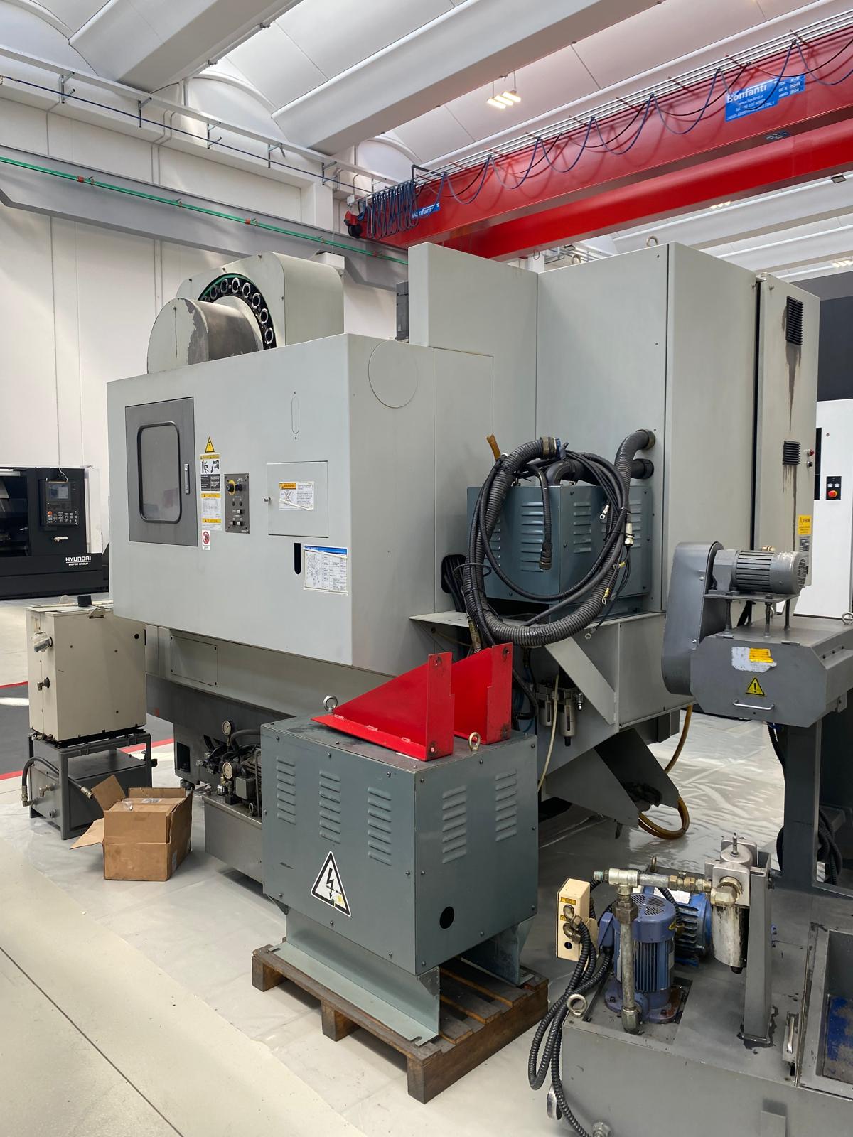 Usato Hyundai-Wia HI-V410D