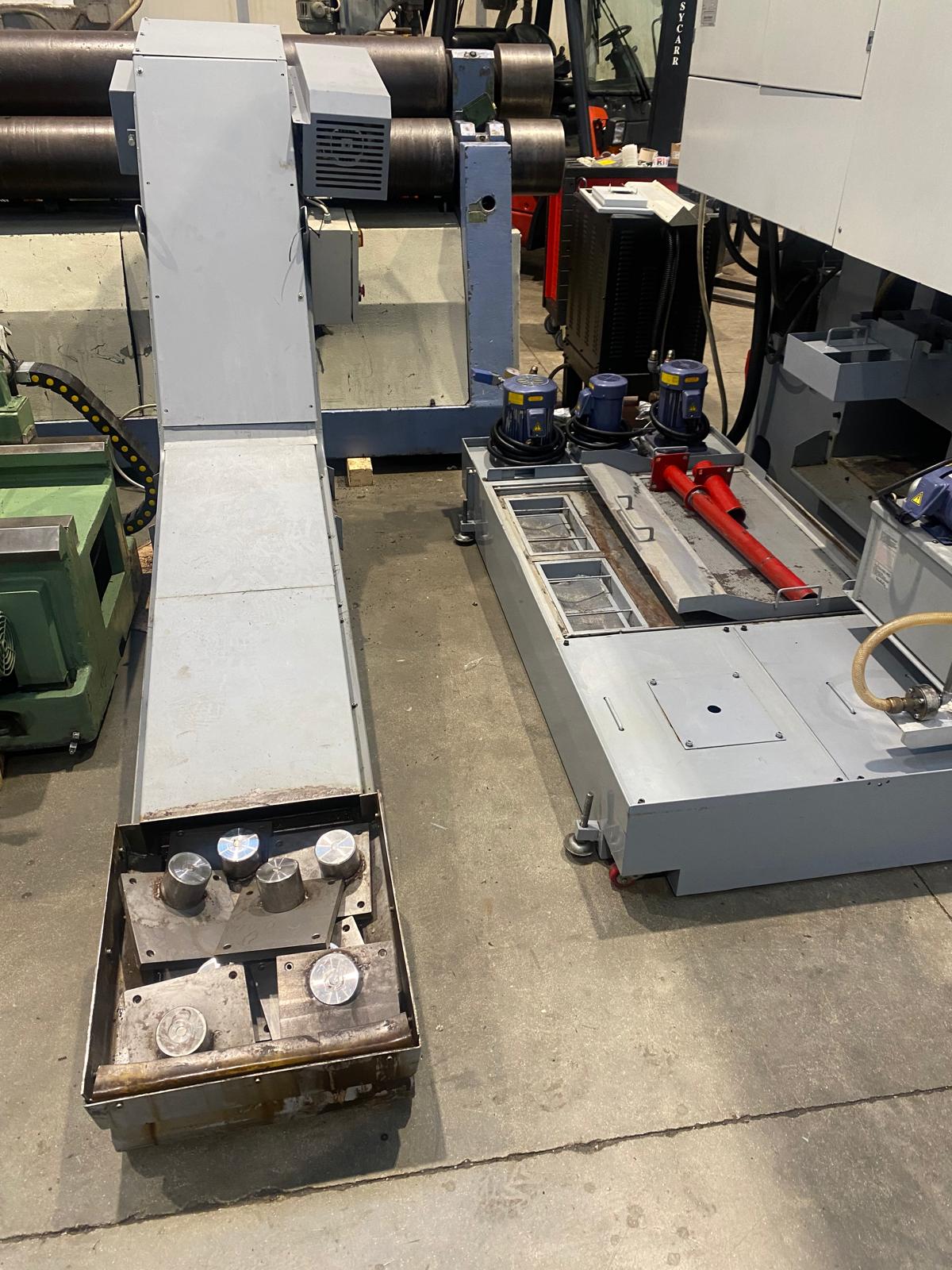 Usato 2007 Doosan VT-900M