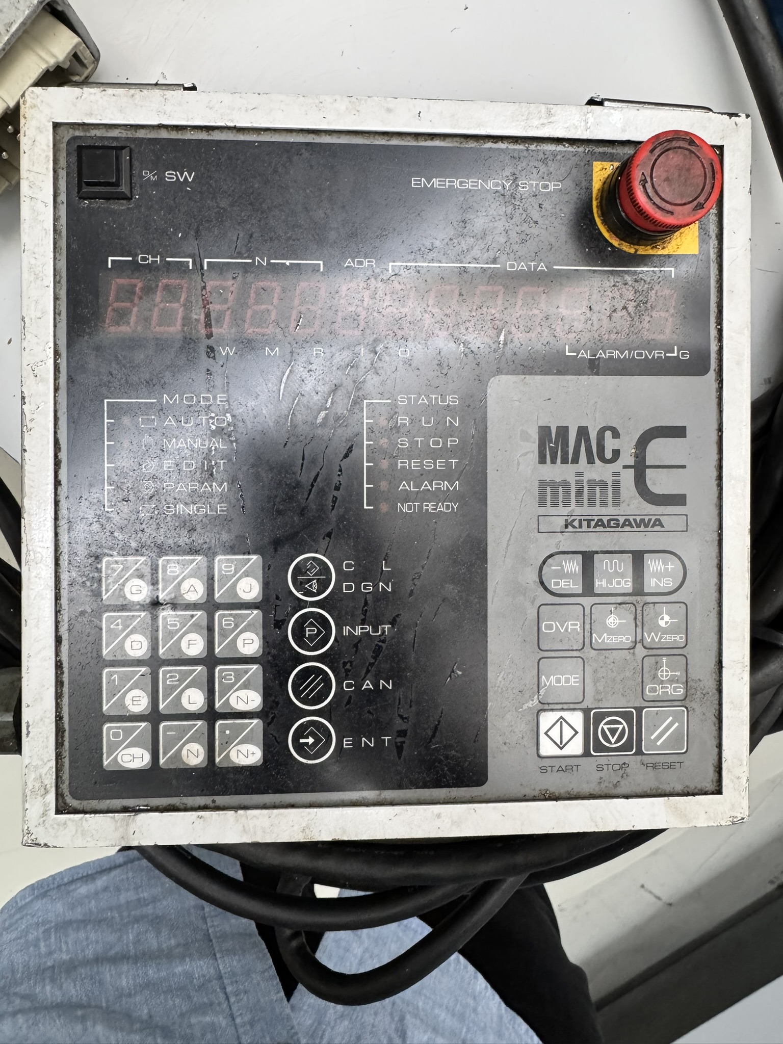 Usato 2001 MAZAK VTC-200C