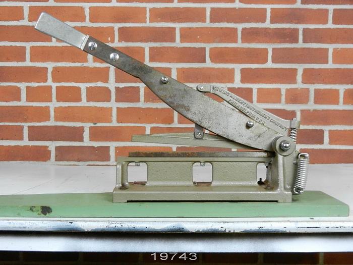 Used Thwing Albert JDC15 Jdc Precision Sample Cutter #19743
