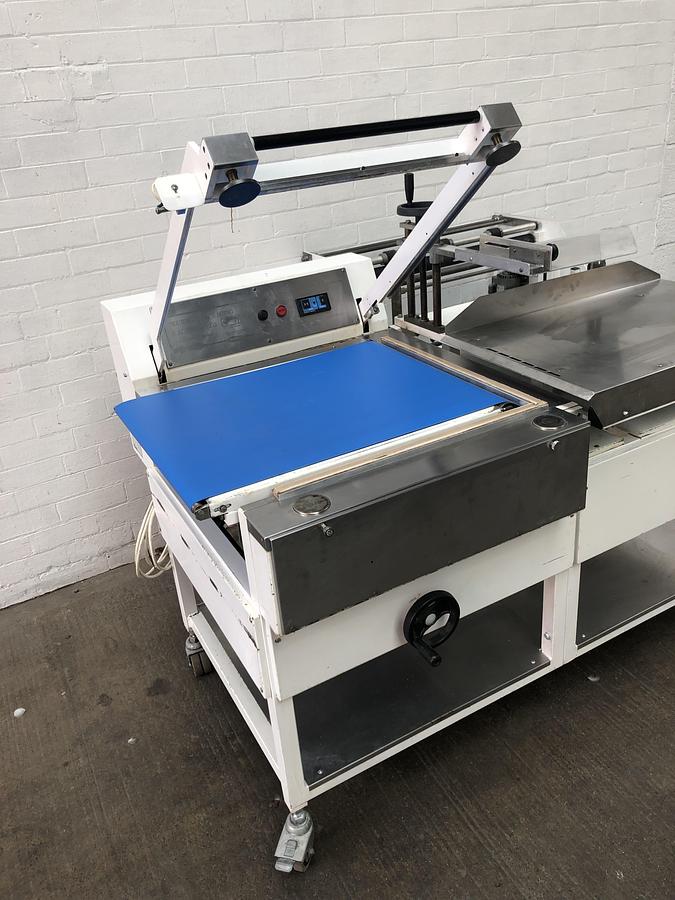 Used BlueBird Swallow semi automatic L Sealer 600 by 600 Seal area