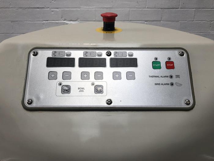 Used 2009 Mondial Forni Matrix 120/A